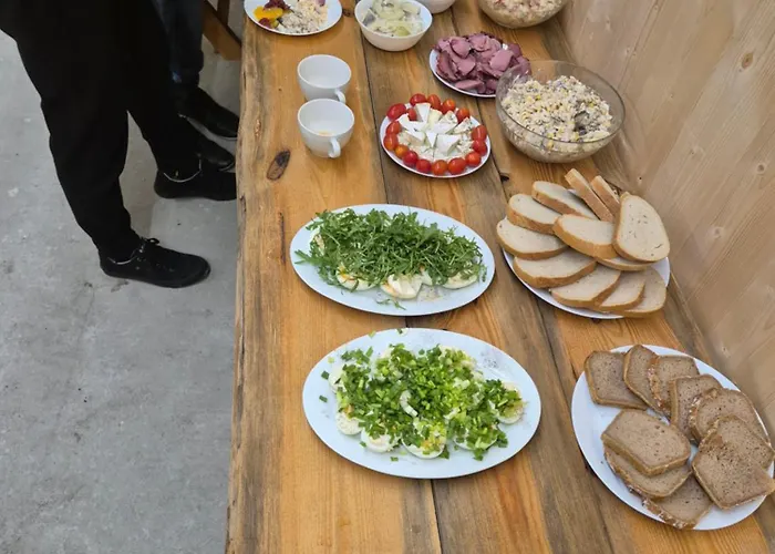 Zacisze Obok Suntago Park 2 3 6 Osobowe Grabce-Towarzystwo